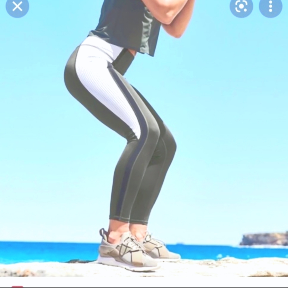 Athleta Contender Colorblock Leggings Size Small